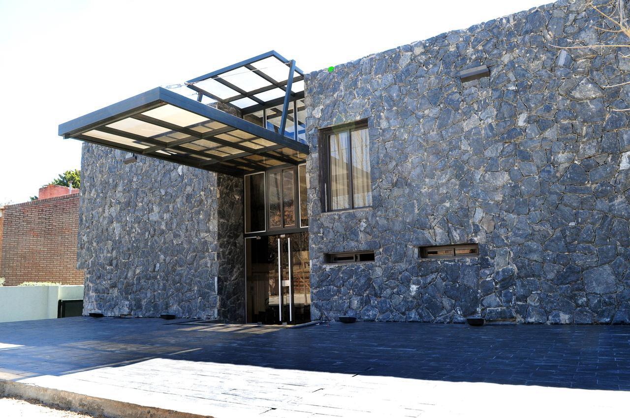ויז'ה קרלוס פאס Hotel Ranqueles מראה חיצוני תמונה